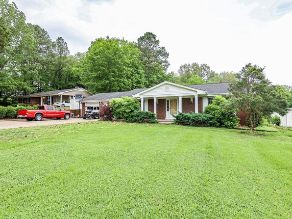 406 E 14th St, Benton, KY 42025