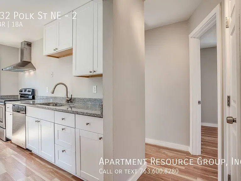732 Polk St NE #2 — Photo 10