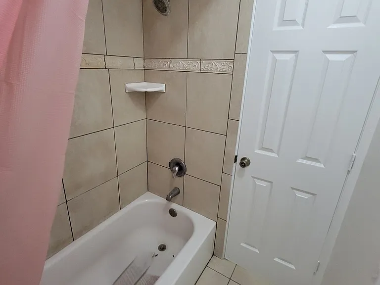 3419 SE Iris St — Photo 10