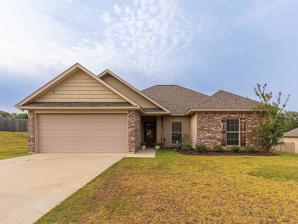 1st image of 3212 Leyland Dr