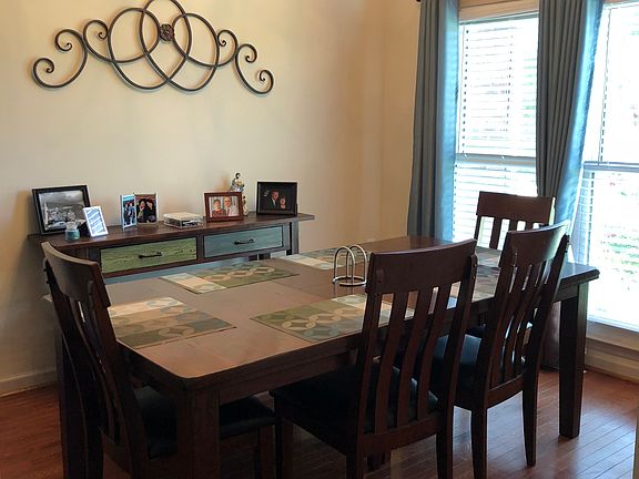 Dining Room from front door