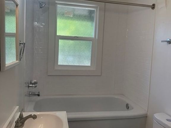 5th image of 2623 E Boone Ave #3