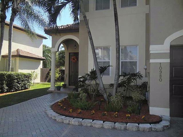 2nd image of 10780 NW 48th Ln