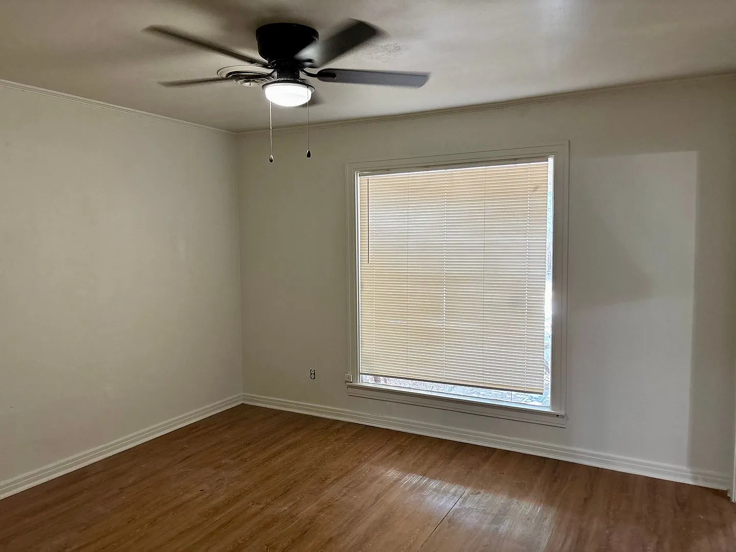 3 Bedroom in Slaton — Photo 4