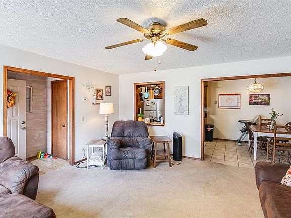 3rd image of 1517 S Shalamar Dr #1515