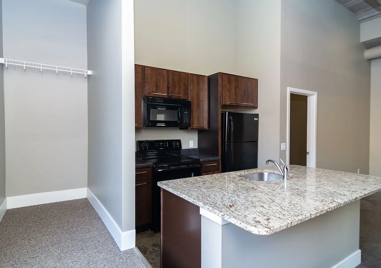 The Junction Apartments — Photo 3