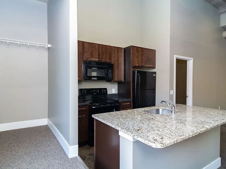 The Junction Apartments — Photo 3