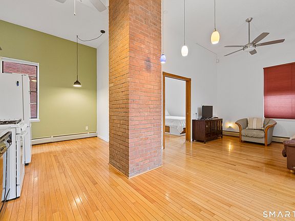 5th image of 64-66 Congress St #203
