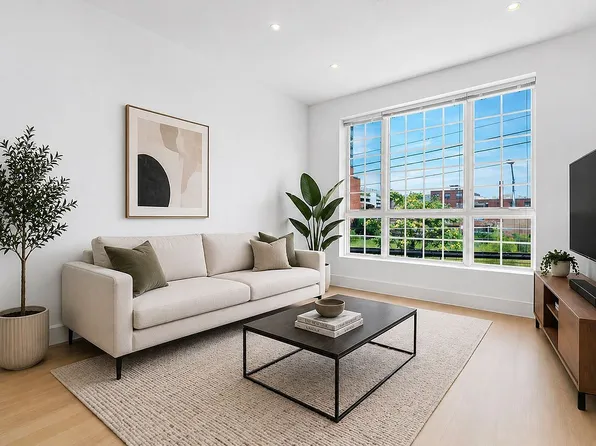 5-26 47th Ave #2A, Long Island City, NY 11101