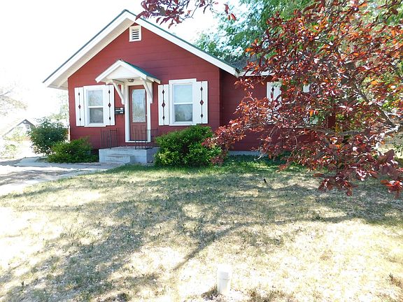 2nd image of 1859 Orchard Ave