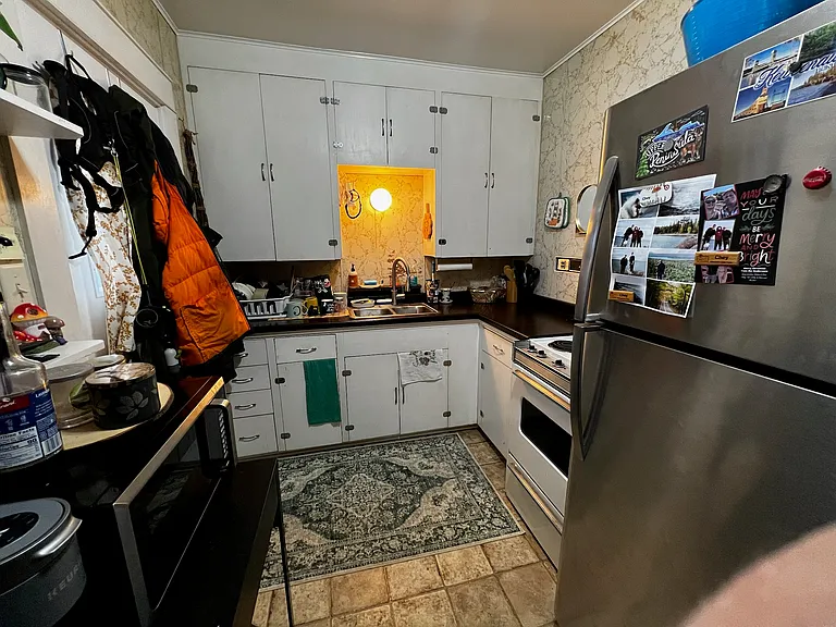 477 2nd Ave N #2 — Photo 6