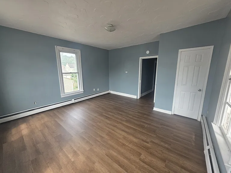 14 Pleasant St #2 — Photo 9