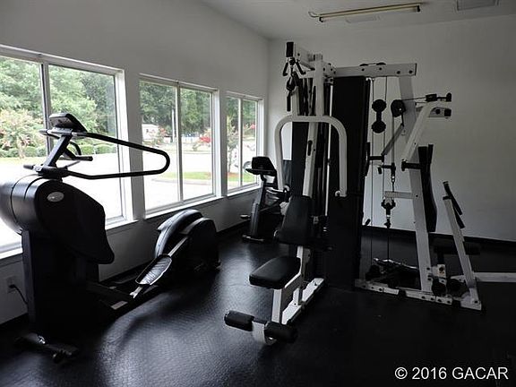 2nd image of 4000 SW 23rd St #4