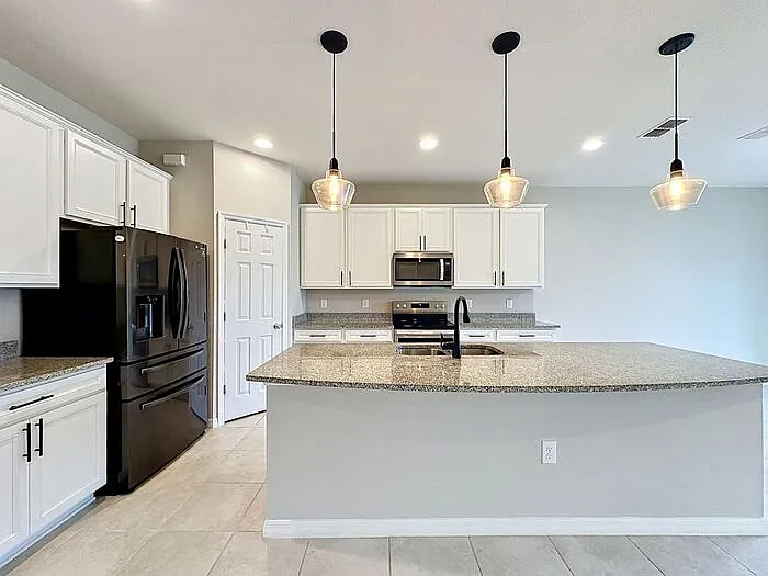 3535 Debois Ct — Photo 17