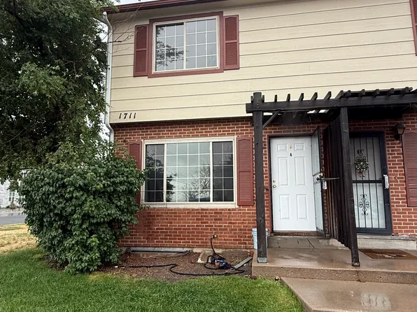 1711 Norfolk St Unit A, Aurora, CO 80011