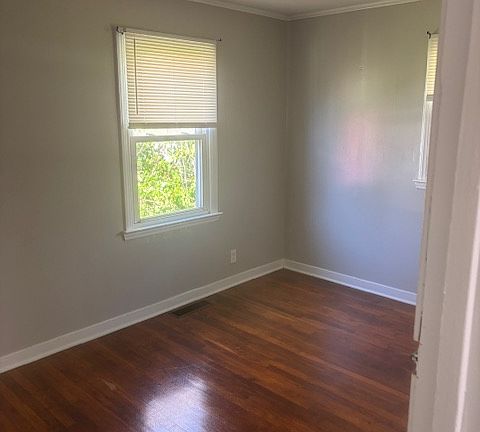 4th image of 2000 Bailiff St