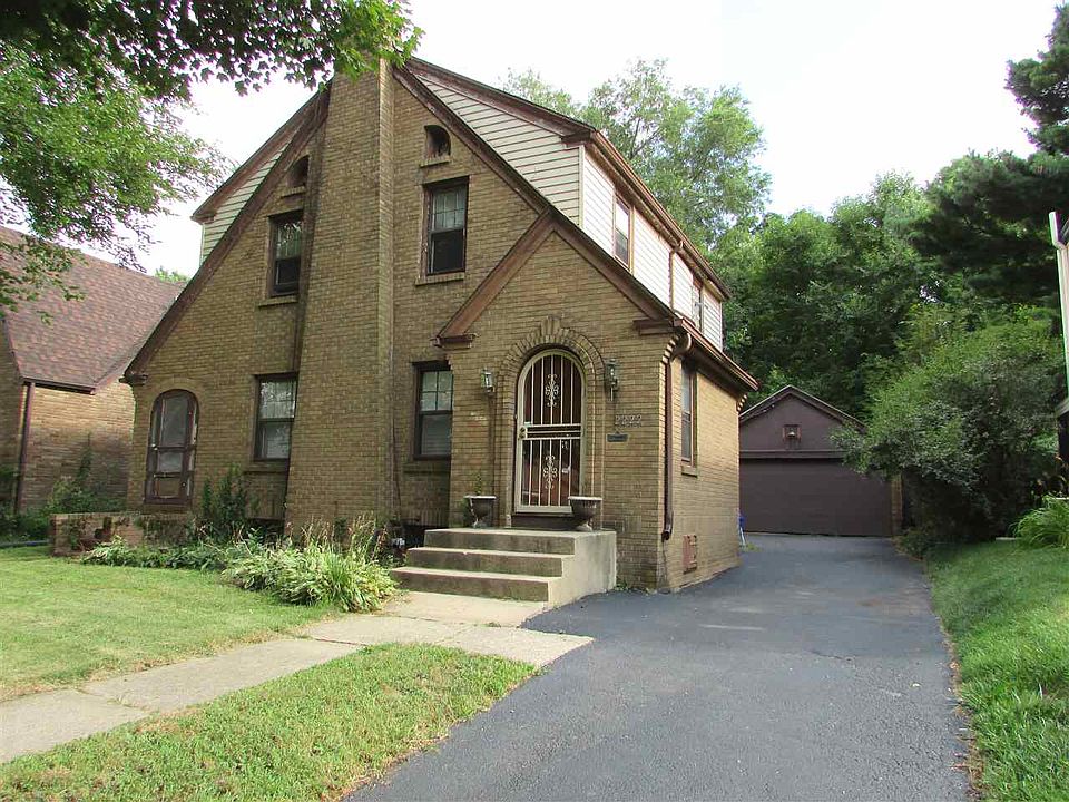 1st image of 2222 Benderwirt Ave
