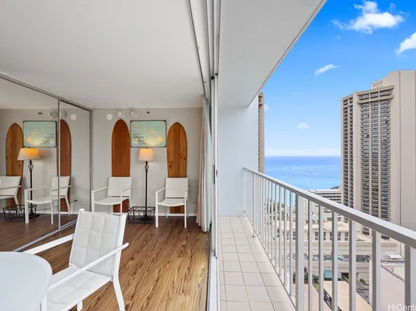 2427 Kuhio Ave #2704, Honolulu, HI 96815