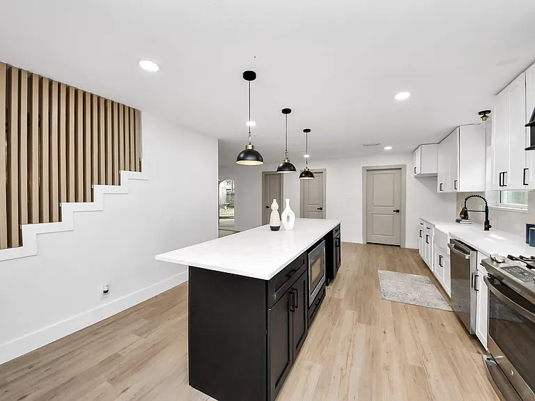 5614 Oakhaven Ln — Photo 18