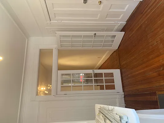 Rented by Flatiron Real Estate Advisors LLC | media 20