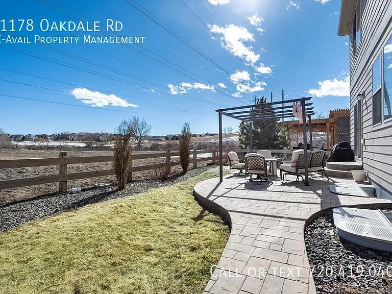 11178 Oakdale Rd — Photo 6