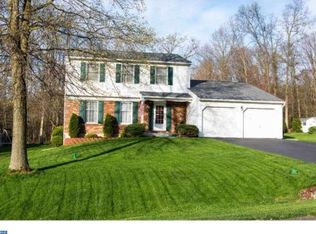 7 Shale Cir, Sellersville, PA 18960