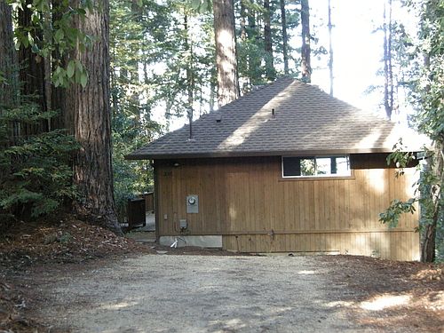 1st image of 256 Sweetwater Ln
