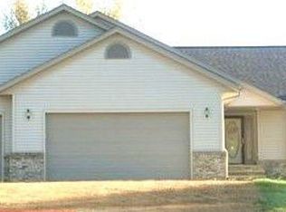 183 Limestone Ln, Mankato, MN 56001