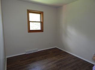 241 E Cottage Grove Rd, Cottage Grove, WI 53527