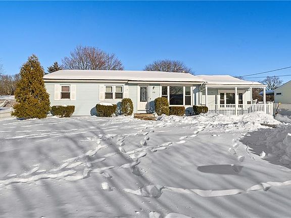2nd image of 96 Moccasin Dr