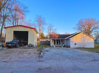 58038 Morgan St, Elkhart, IN 46517