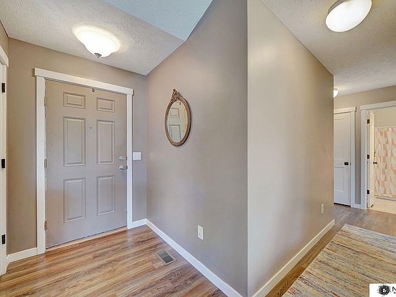 5th image of 1800 Chloe Ln