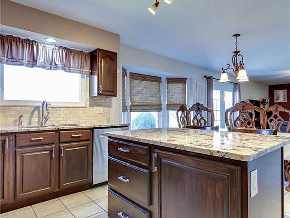 4th image of 4363 Meadowgreen Estates Dr