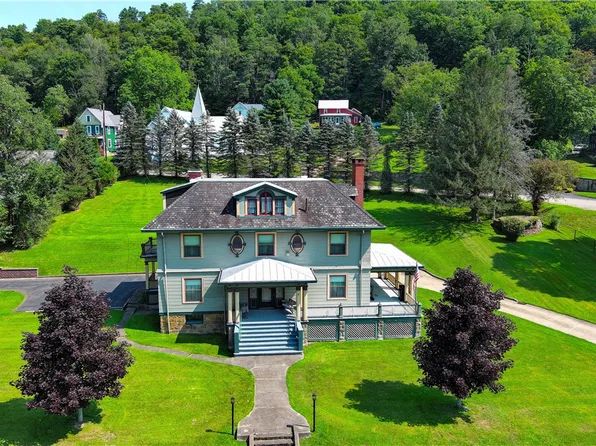 3 E Main St, Ludlow, PA 16333