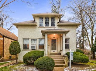 6025 Grove Ct, Morton Grove, IL 60053