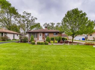 419 S Beverly St, Wheaton, IL 60187