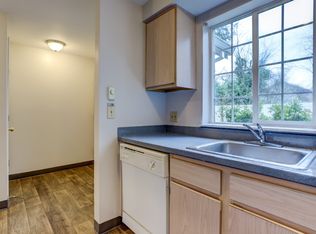13410 SE Division St, Portland, OR 97236