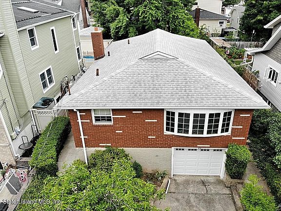 2nd image of 43 Cloverdale Ave