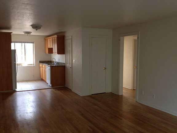Living room & kitchen