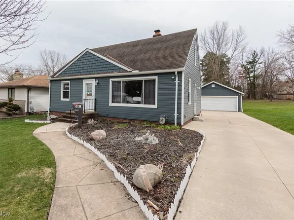 3443 Dentzler Rd, Parma, OH 44134