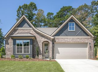 1702 Storyvale Ln, Hixson, TN 37343