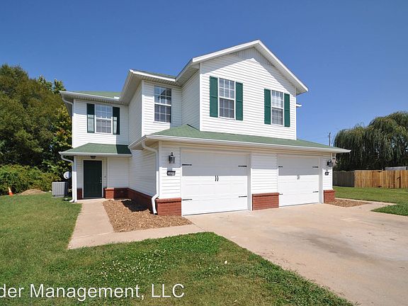 2nd image of 3050 W Mica St