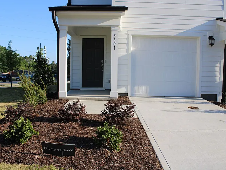 3601 Elm Grove Ln — Photo 11