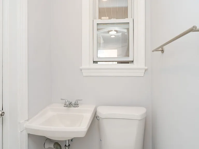 10026 Lorain Ave — Photo 8