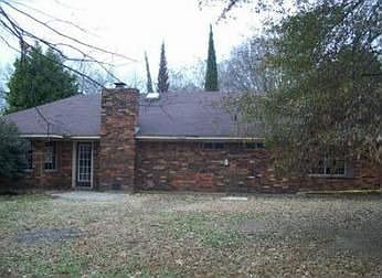 2nd image of 106 Monticello Dr