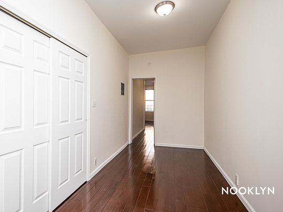 5th image of 160 Wilson Ave APT 2L
