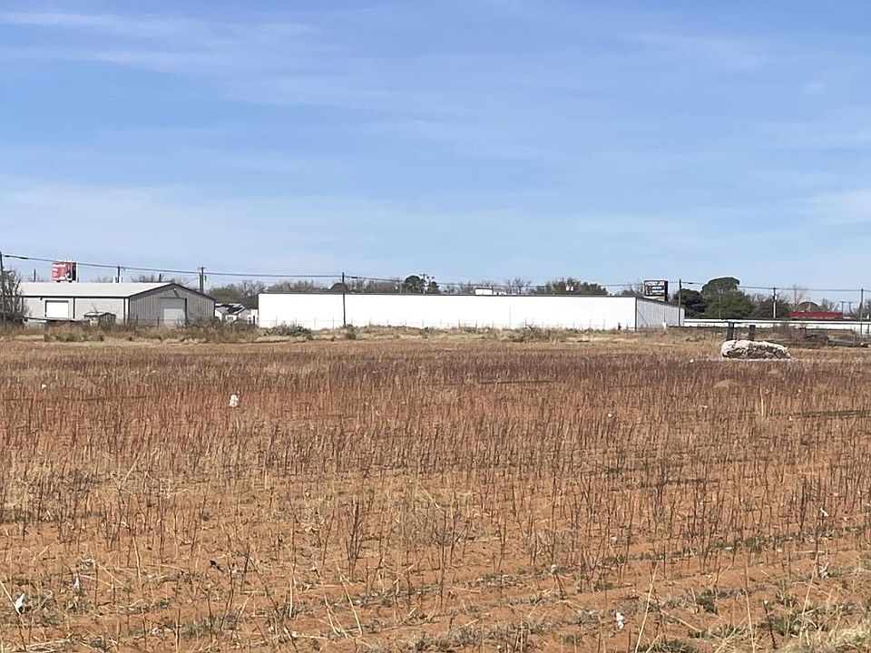 2nd image of NE 7th St