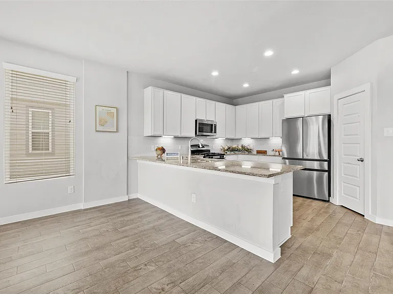 2311 Honey Heights Ln — Photo 11
