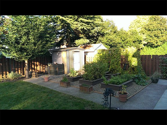 4th image of 14600 SE 13th St