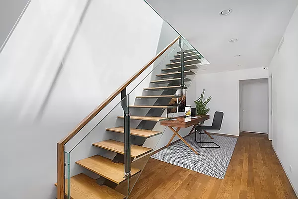 Rented by Compass | media 28